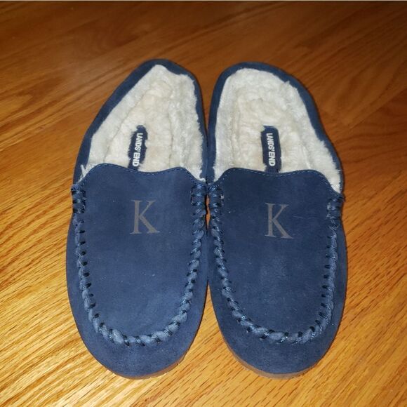 Lands end blue leather faux fur slippers with "K" - Picture 2 of 7